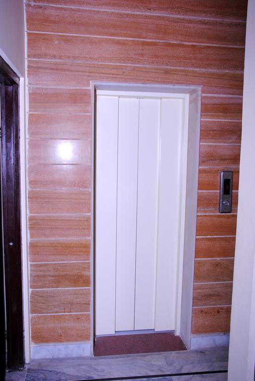 Meru Palace Guest House And Restaurant Tonk Екстер'єр фото